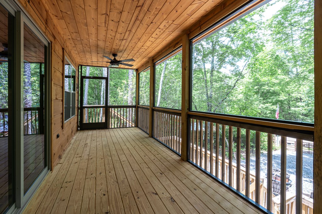 297 Summitt Lane Property Photo 16