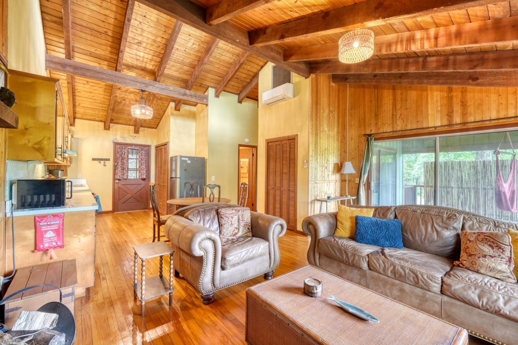 664 High Ridge Road Property Photo 14