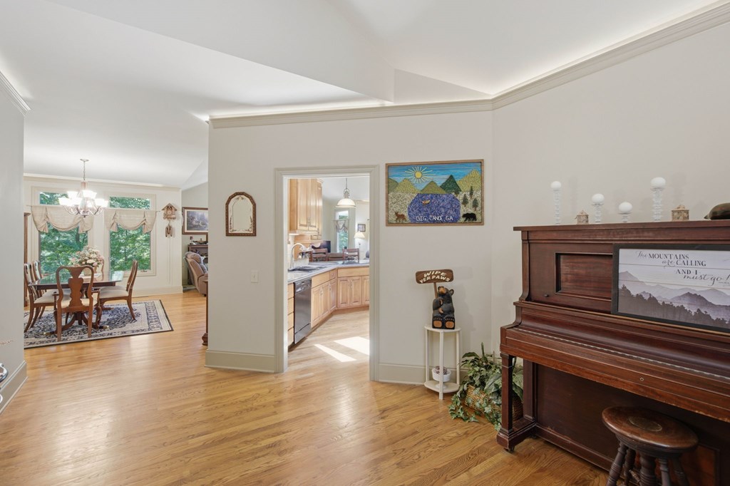 532 Cherokee Trl Property Photo 8
