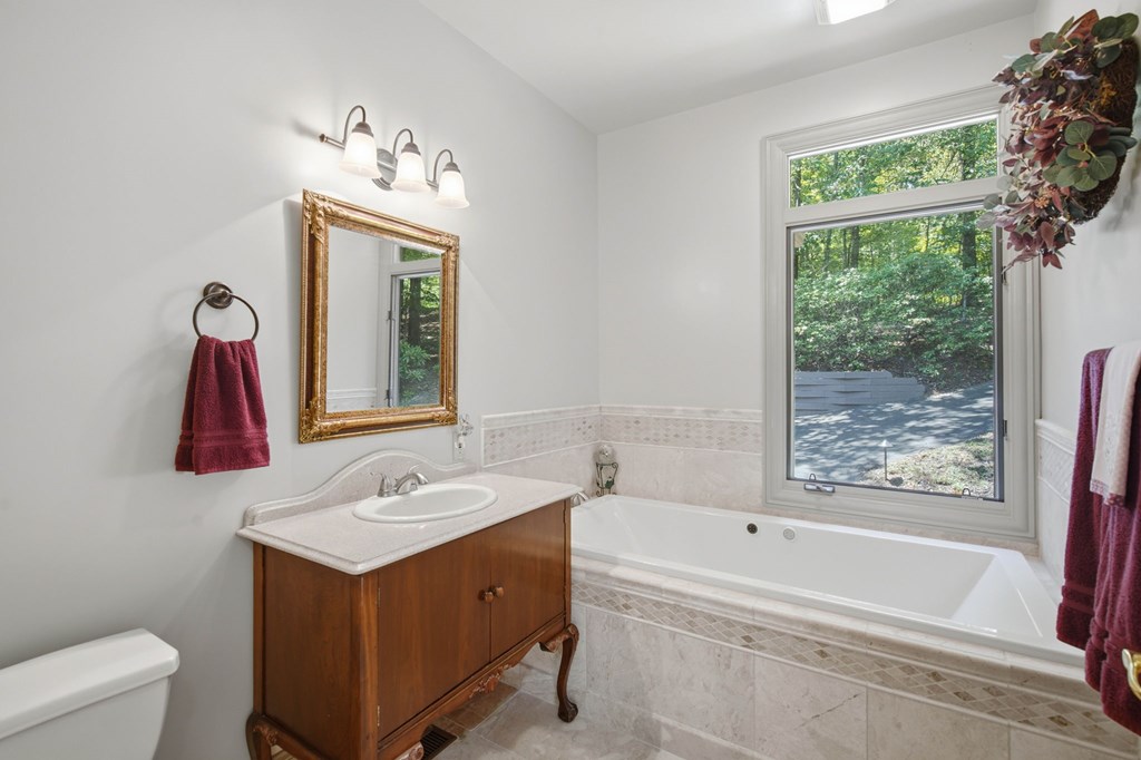 532 Cherokee Trl Property Photo 28