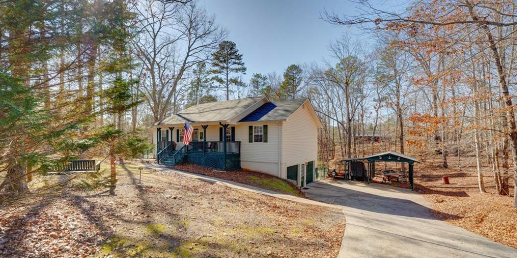 472 Eagle Mountain Drive W Property Photo 1