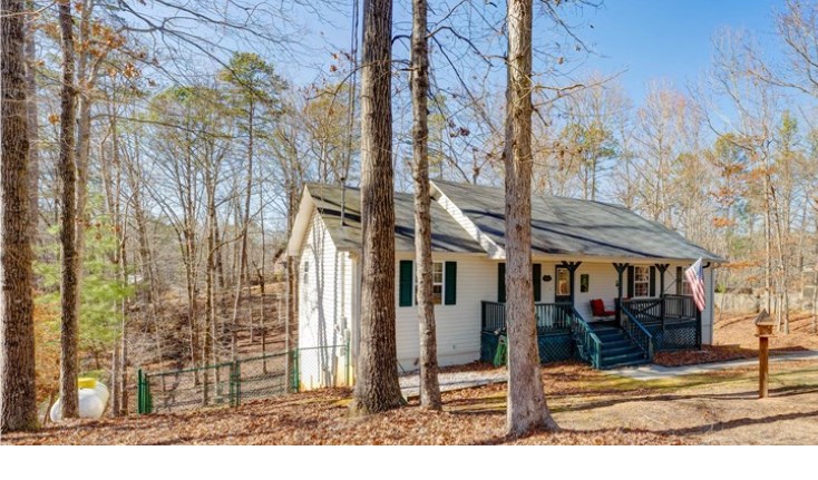 472 Eagle Mountain Drive W Property Photo 2