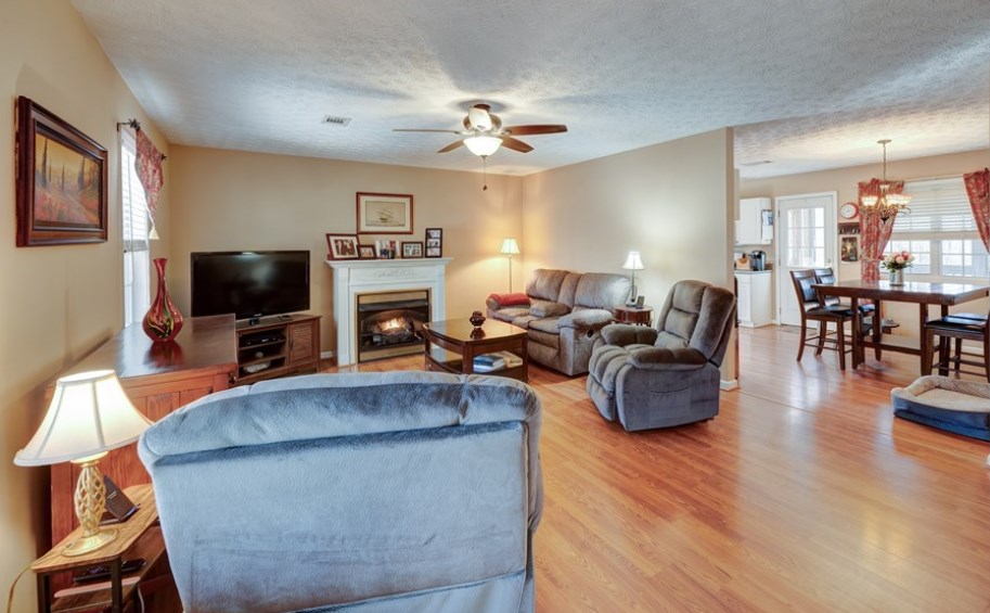 472 Eagle Mountain Drive W Property Photo 5