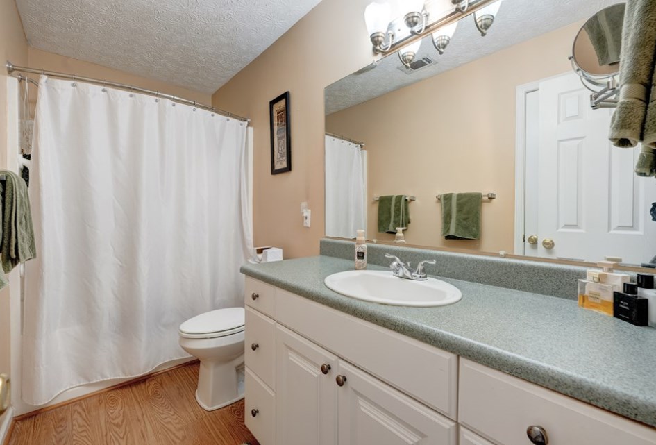 472 Eagle Mountain Drive W Property Photo 13
