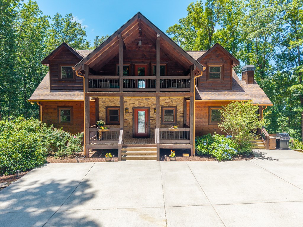 1252 Mountainside Parkway Property Photo 3