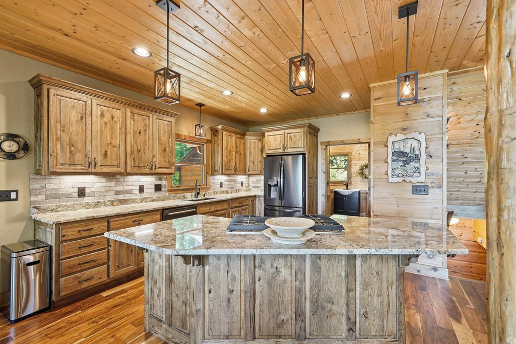 1252 Mountainside Parkway Property Photo 13