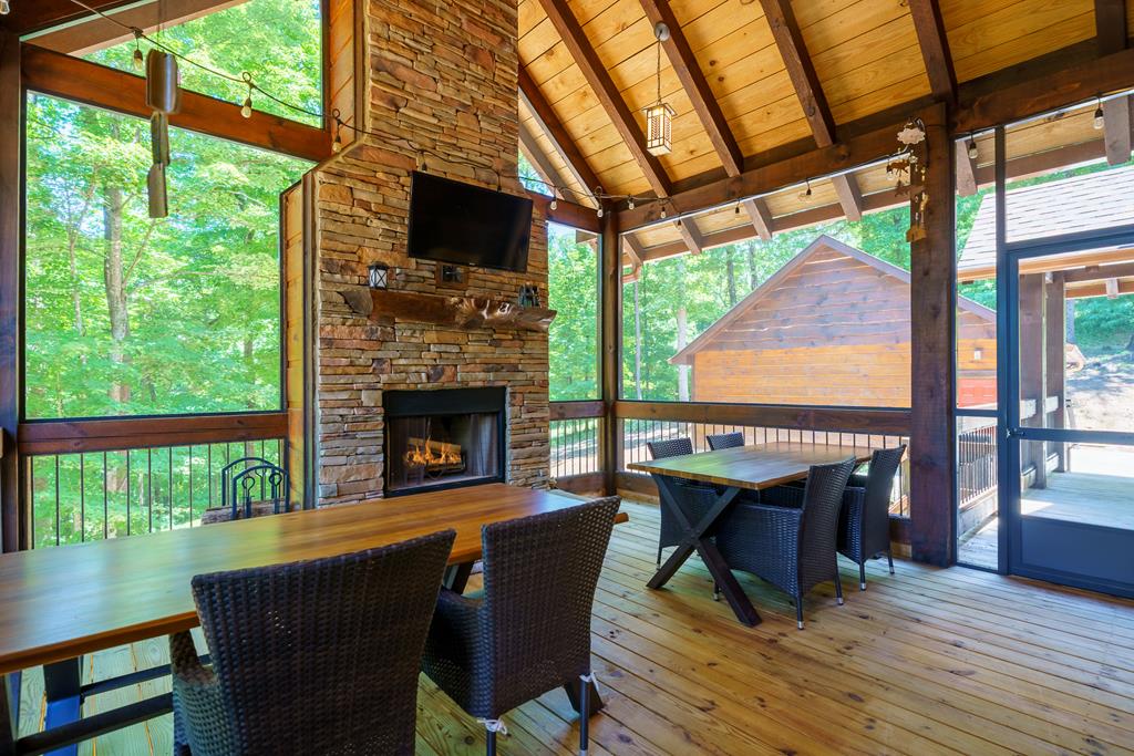 1252 Mountainside Parkway Property Photo 37