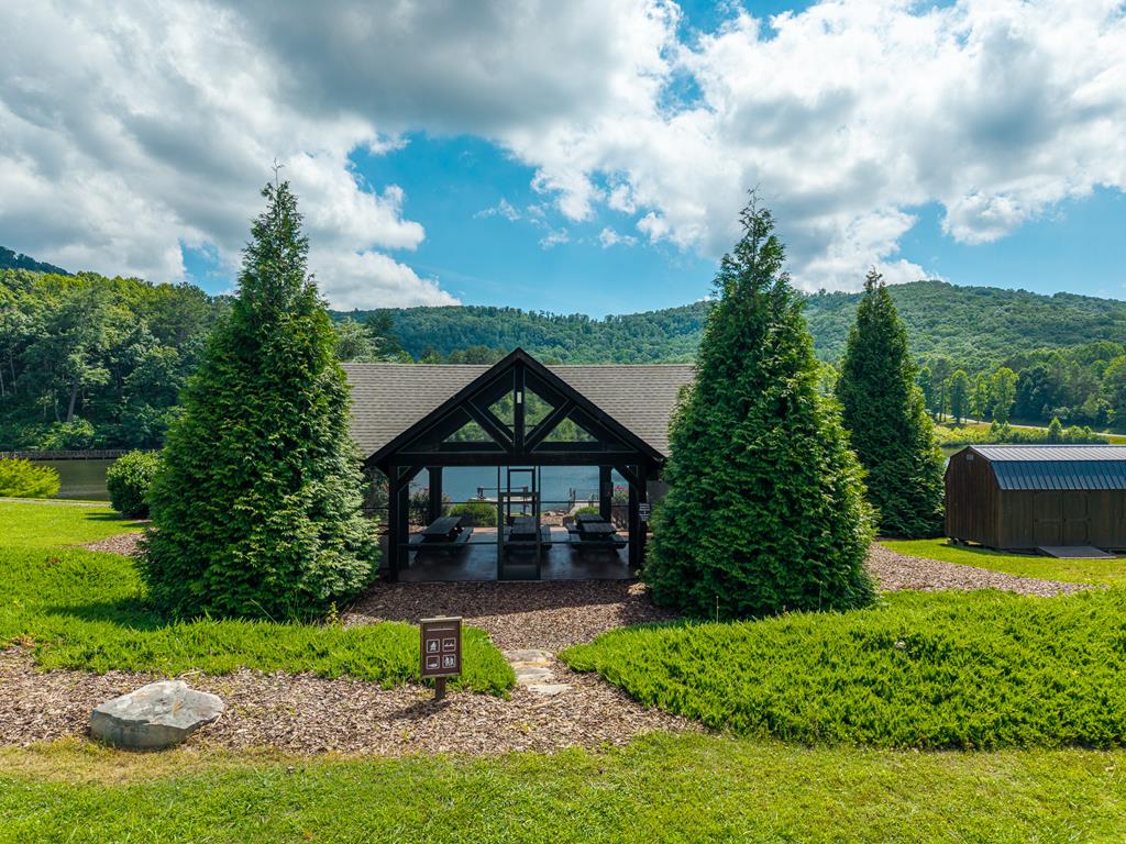 1252 Mountainside Parkway Property Photo 46