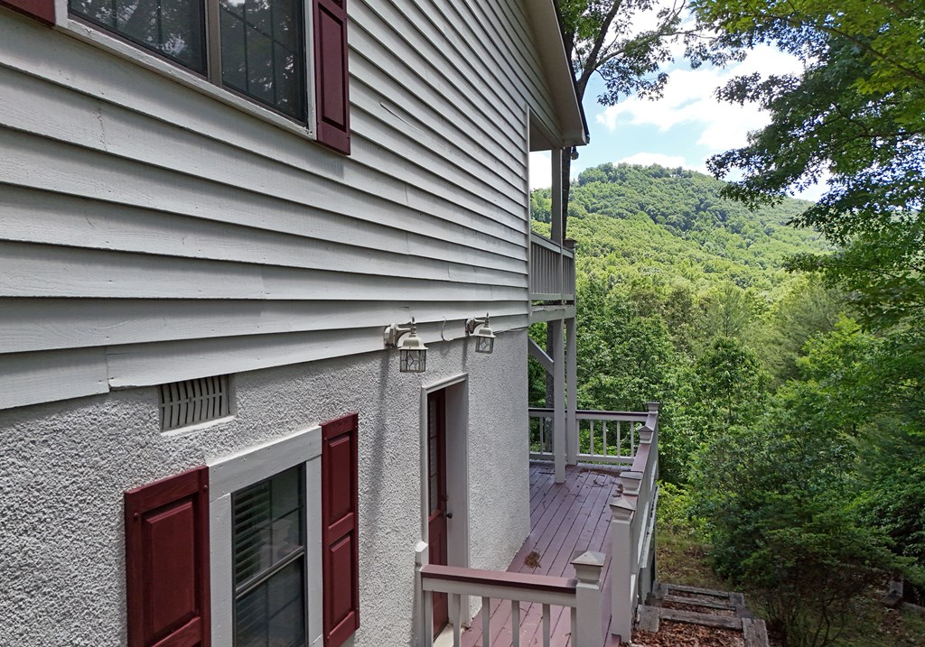 209 Moon Shadow Trail Property Photo 32