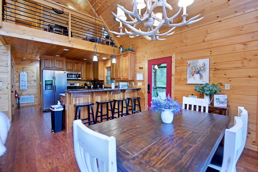 901 Stuart Mountain Road Property Photo 11