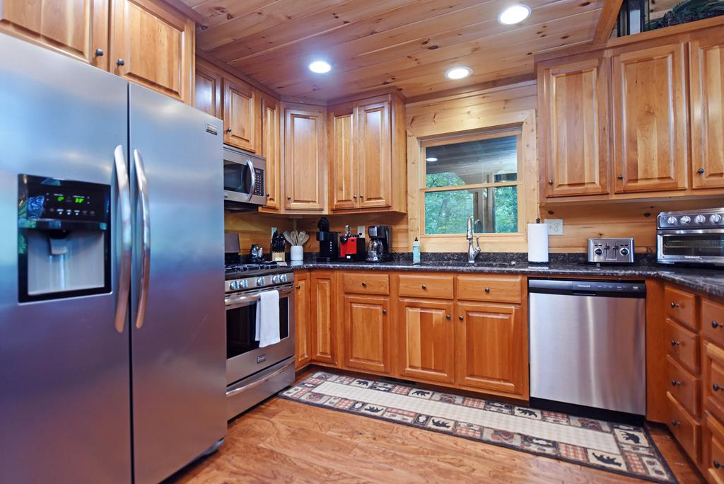 901 Stuart Mountain Road Property Photo 13