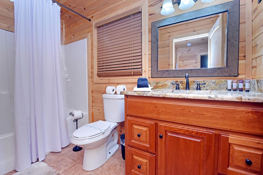 901 Stuart Mountain Road Property Photo 23