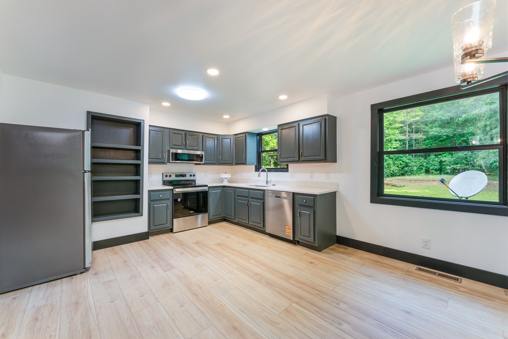 147 Deer Haven Drive Property Photo 10