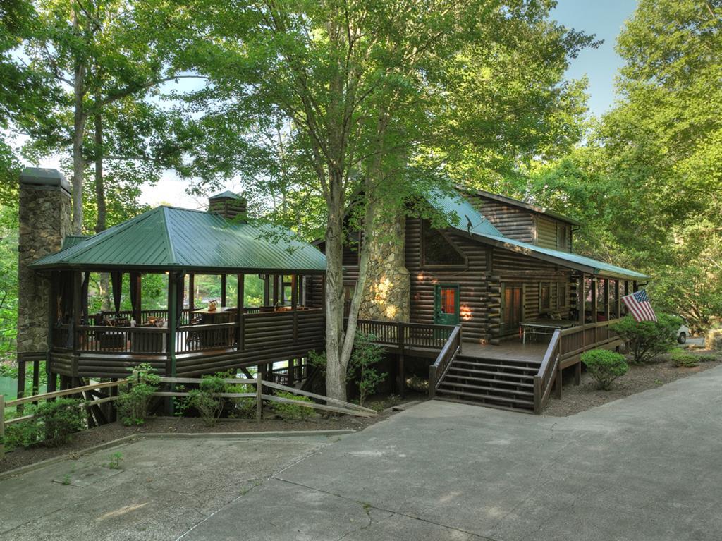 1820 Shady Falls Road Property Photo 3