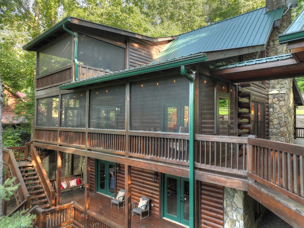 1820 Shady Falls Road Property Photo 6
