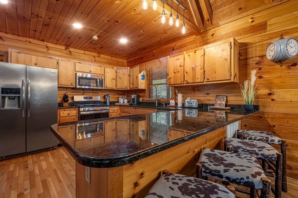 1820 Shady Falls Road Property Photo 11