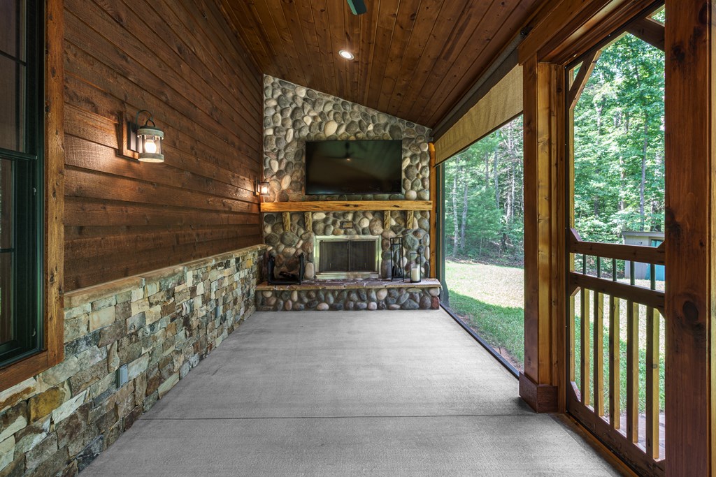 1198 Nature Valley Trail Property Photo 5