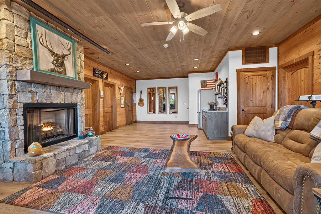772 Rainbow Mountain Drive Property Photo 48