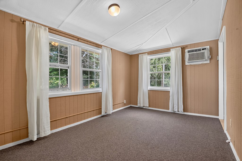 159 Victoria Drive Property Photo 50