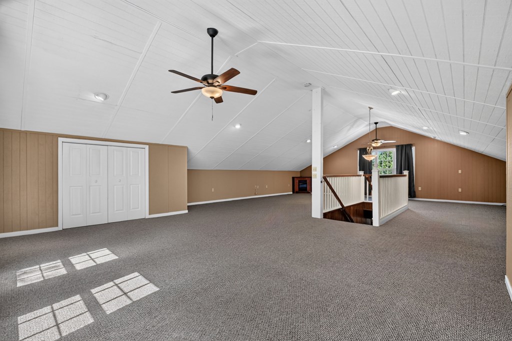 159 Victoria Drive Property Photo 58