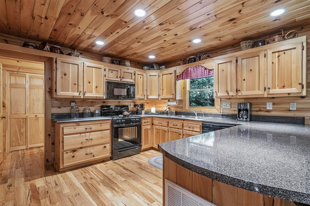 115 Lakota Trail Property Photo 10