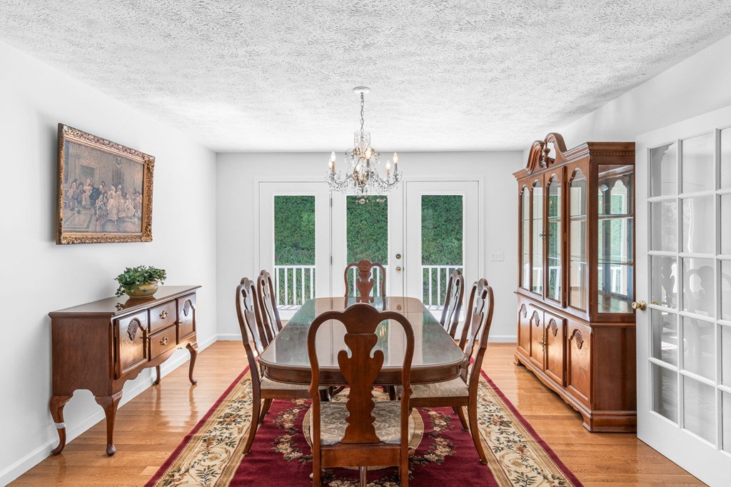 810 Hog Creek Road Property Photo 13
