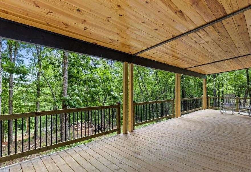 38 Friendly Lane Property Photo 2