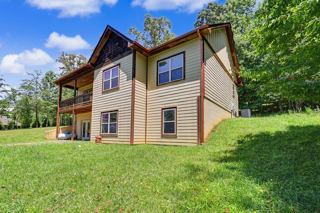 2057 Gallatin Road Property Photo 2