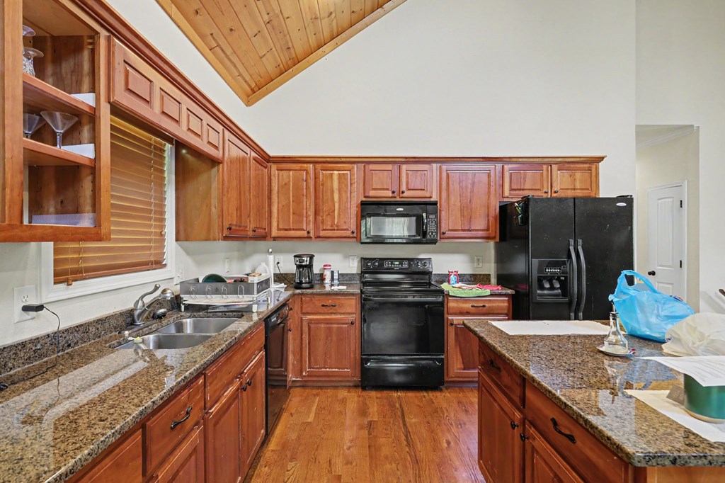 2057 Gallatin Road Property Photo 7