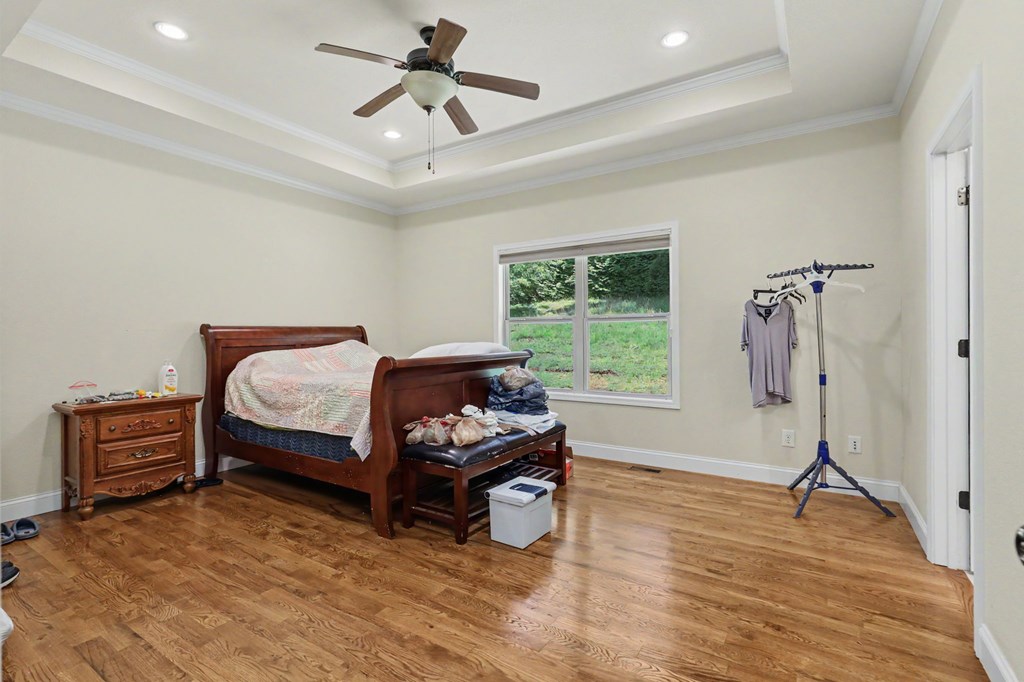 2057 Gallatin Road Property Photo 8
