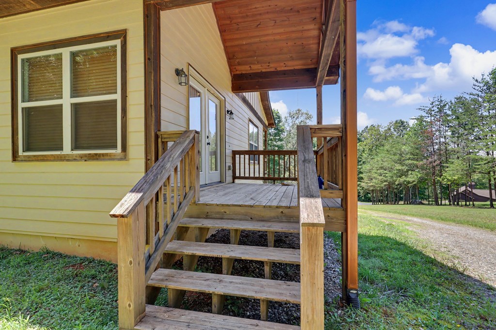 2057 Gallatin Road Property Photo 9