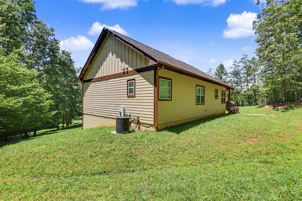2057 Gallatin Road Property Photo 13