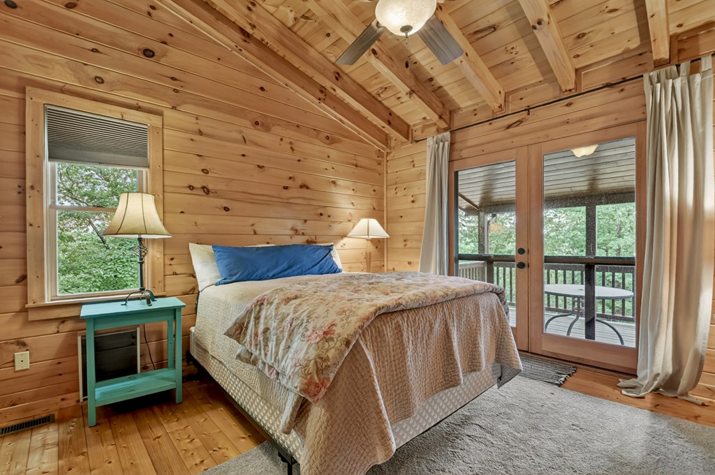782 Scenic Mountain View Road Property Photo 5