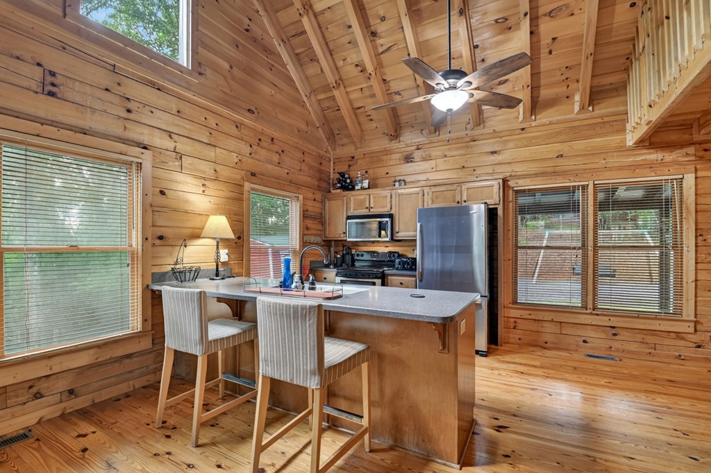 782 Scenic Mountain View Road Property Photo 10