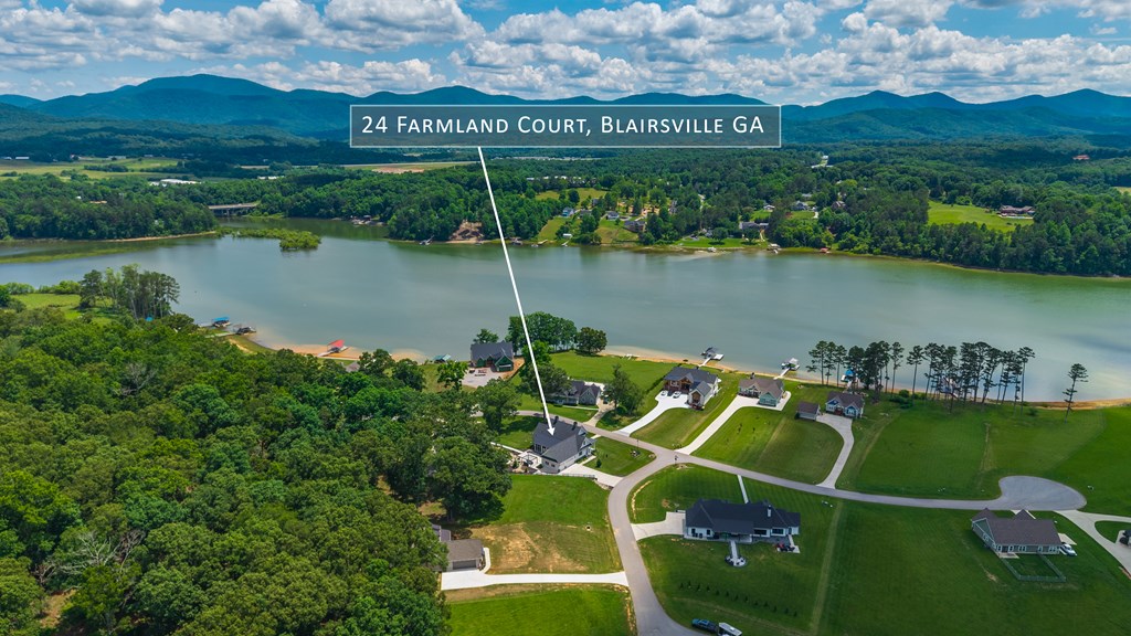 24 Farmland Ct Property Photo 6