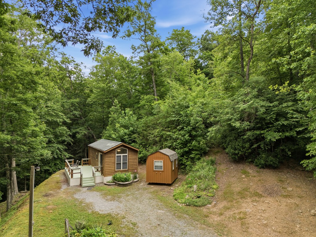 86 Pounding Mill Creek Property Photo 31
