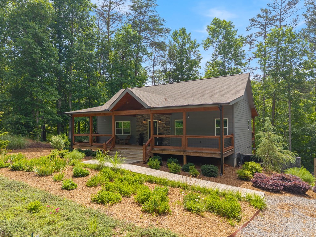 531 Sowers Road Property Photo 4
