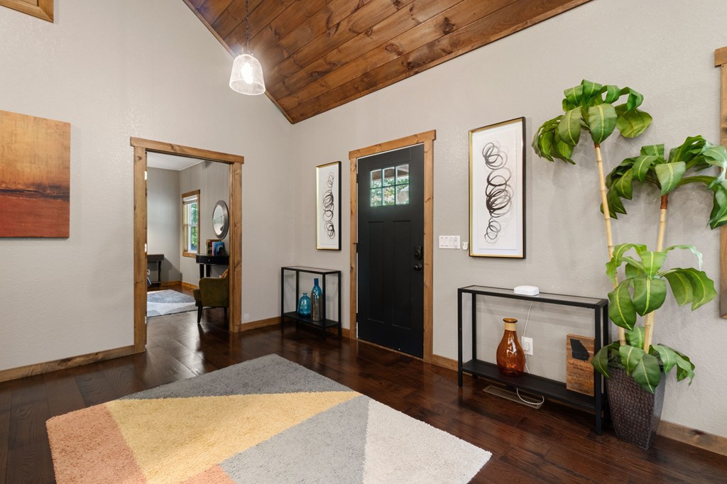 531 Sowers Road Property Photo 10