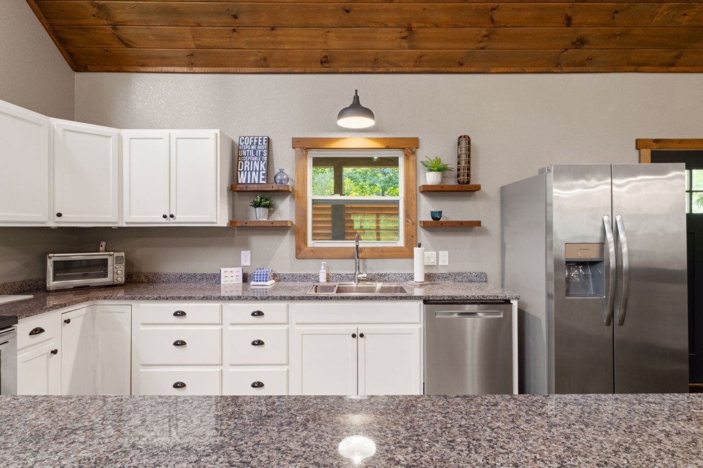 531 Sowers Road Property Photo 17