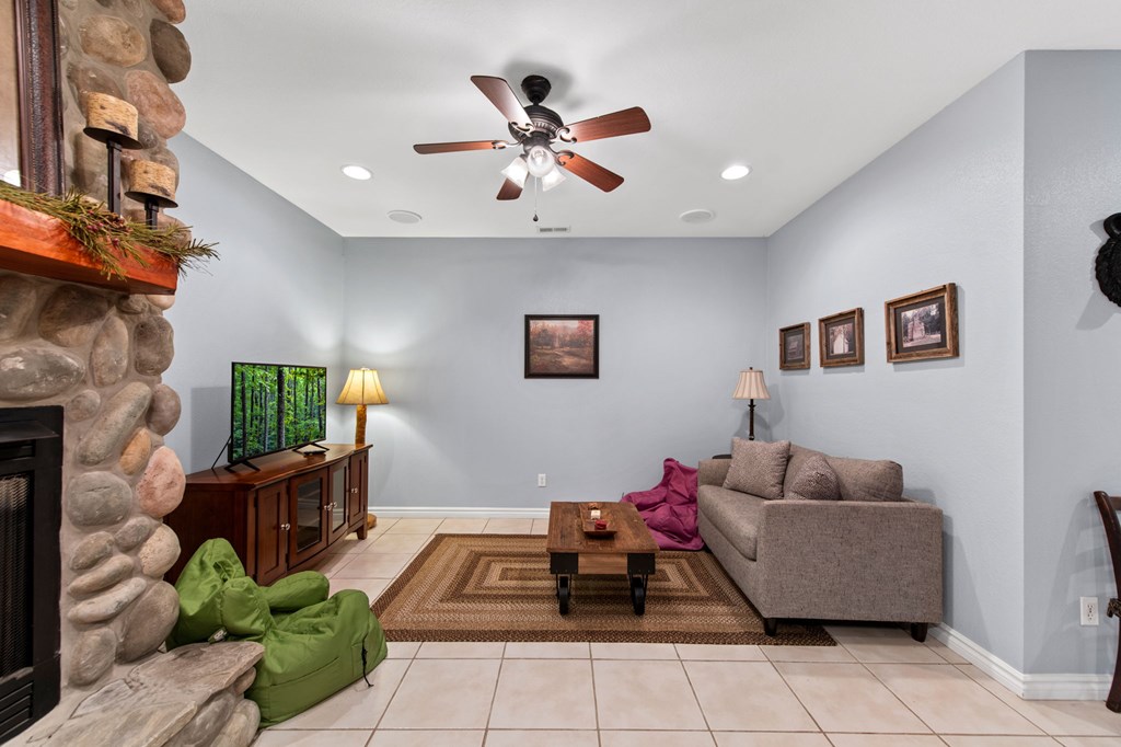 414 Mulkey Drive Property Photo 45