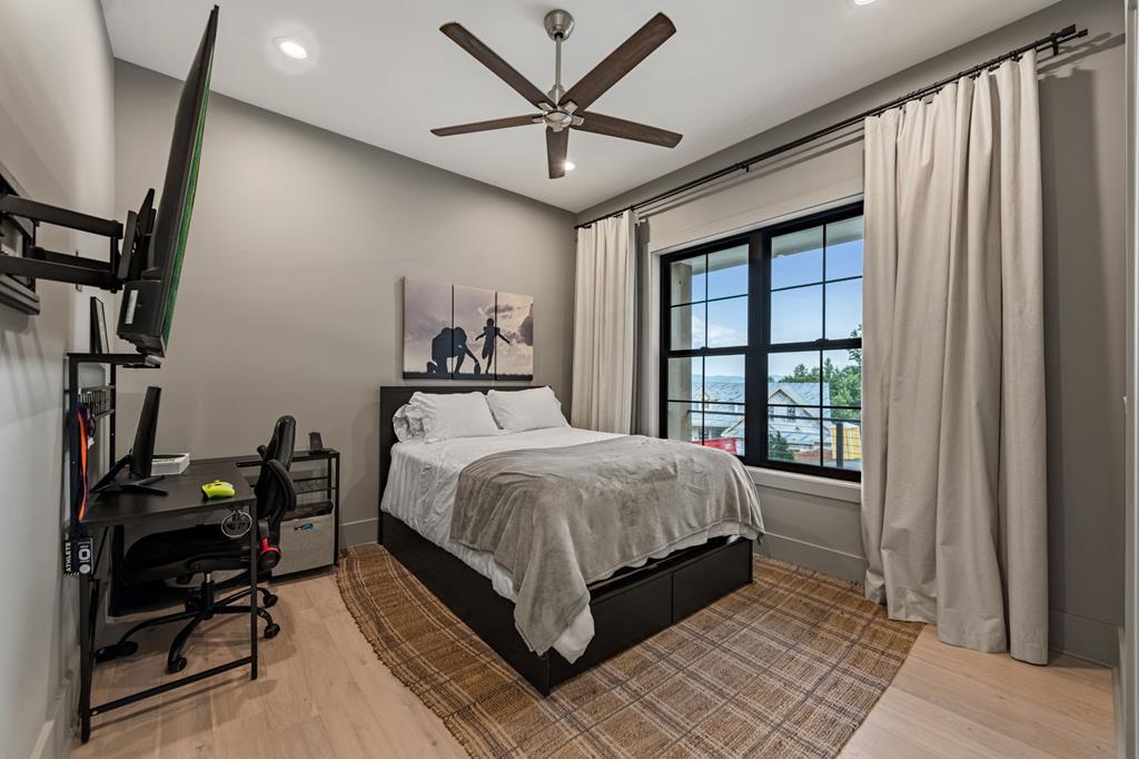 228 Winding Ridge Property Photo 43