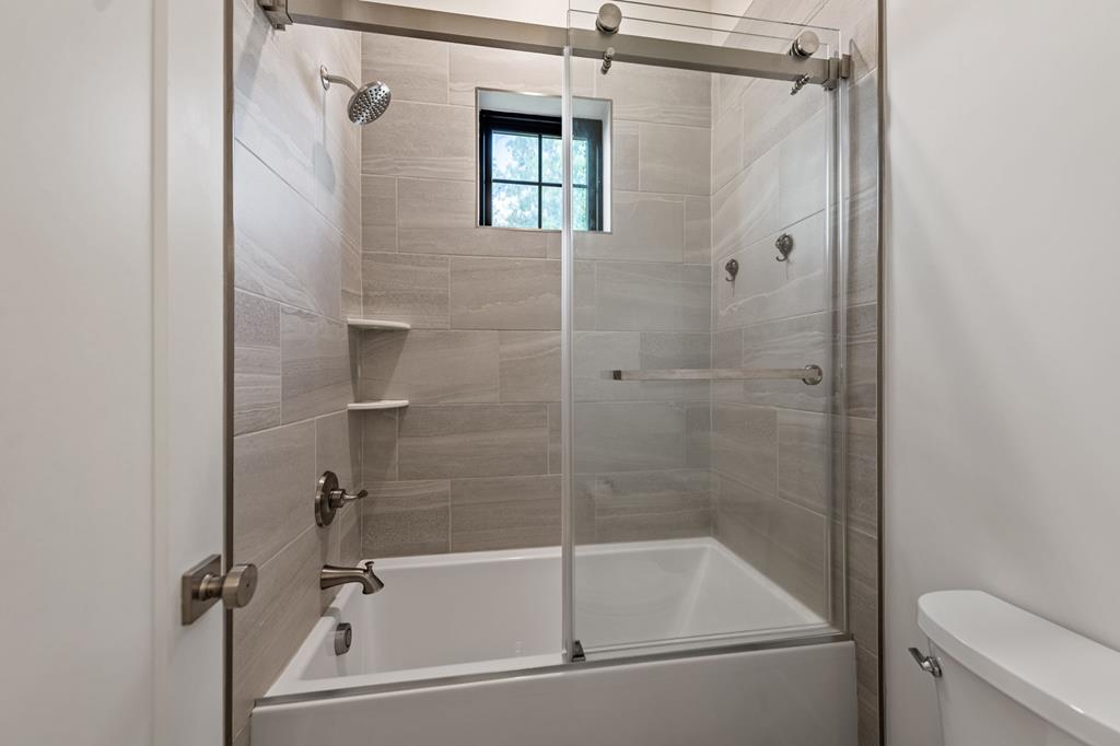 228 Winding Ridge Property Photo 46
