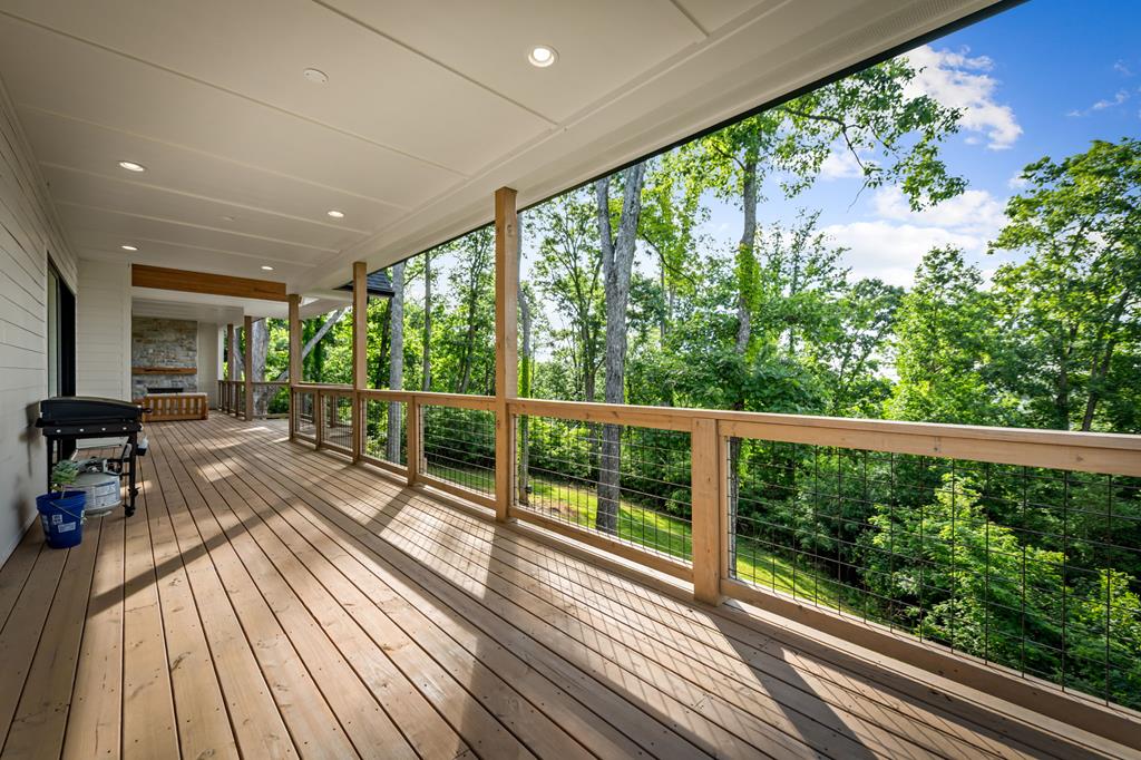 228 Winding Ridge Property Photo 89