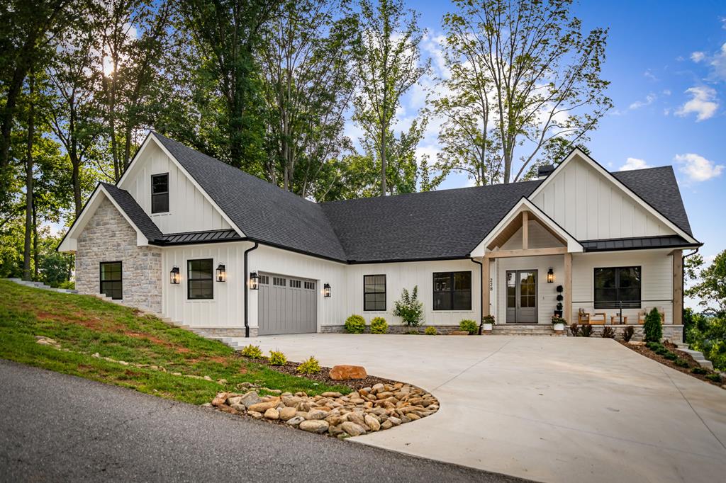 228 Winding Ridge Property Photo 104