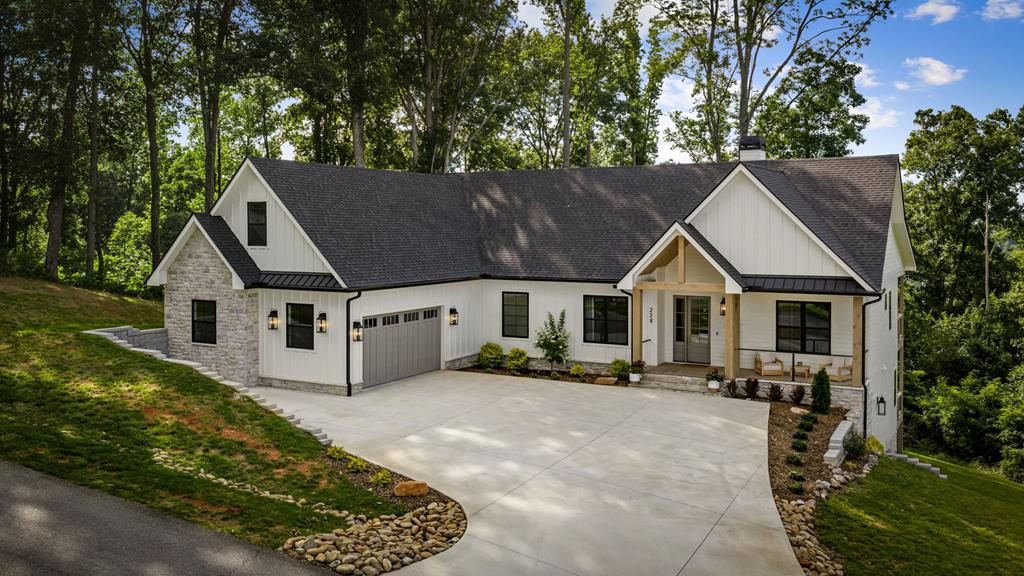 228 Winding Ridge Property Photo 114