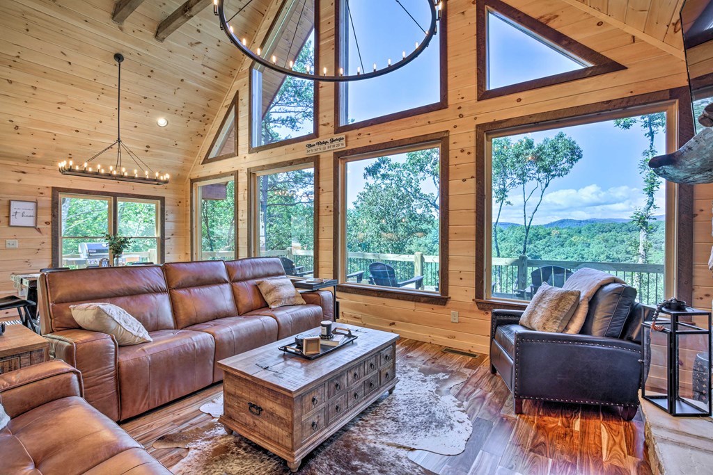 142 S Dream Catcher Property Photo 2