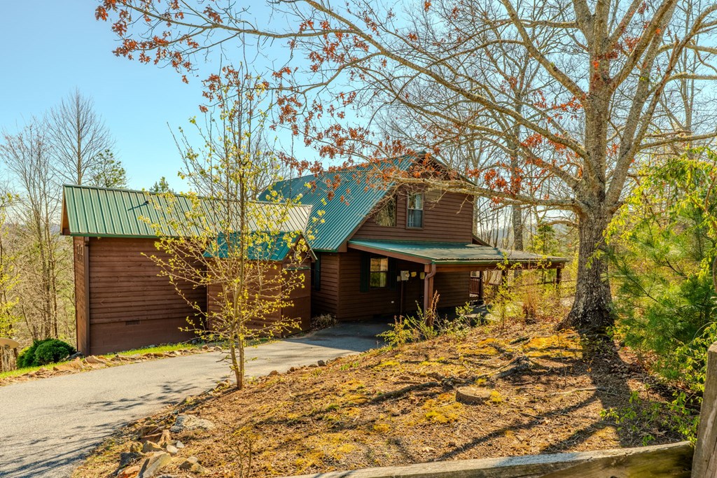 88 Meadowlark Terrace Property Photo 2