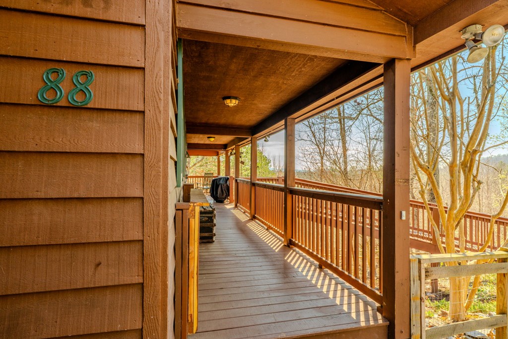 88 Meadowlark Terrace Property Photo 7