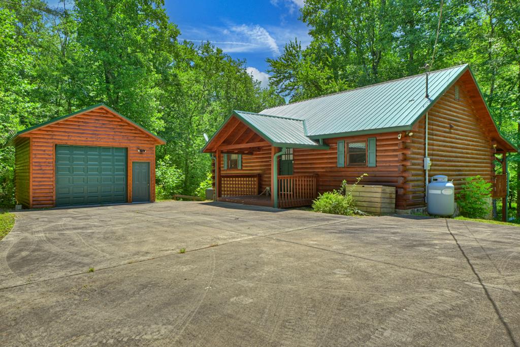 6385 Hwy 2 Property Photo 1
