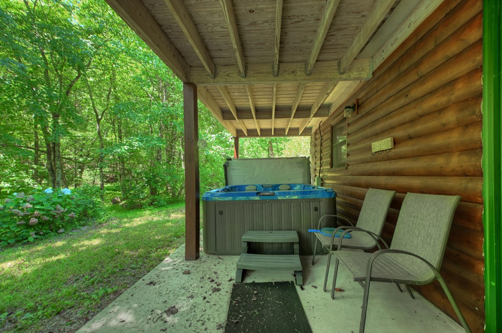 6385 Hwy 2 Property Photo 5